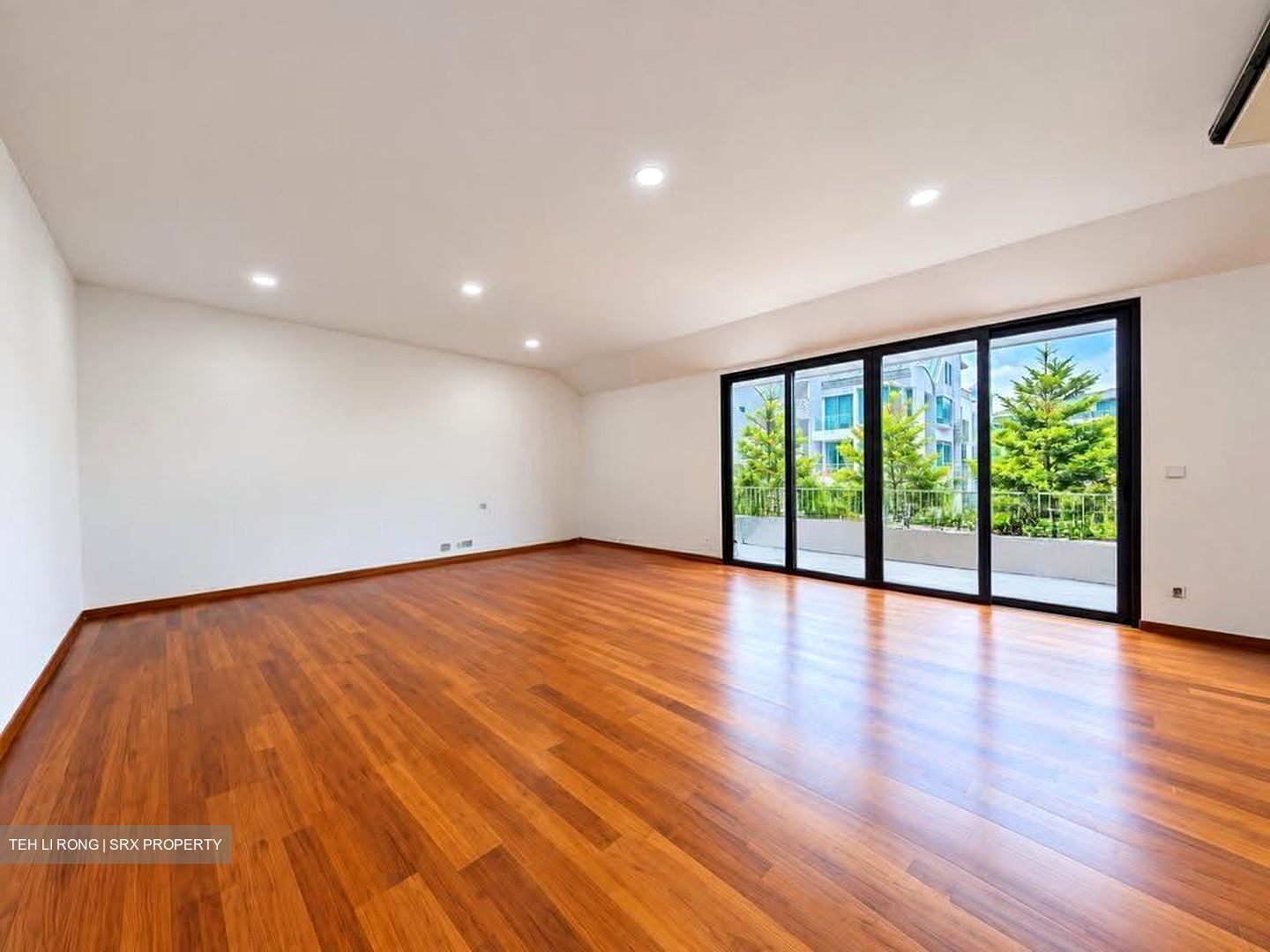 Stevens Road (D10), Semi-Detached #628798591